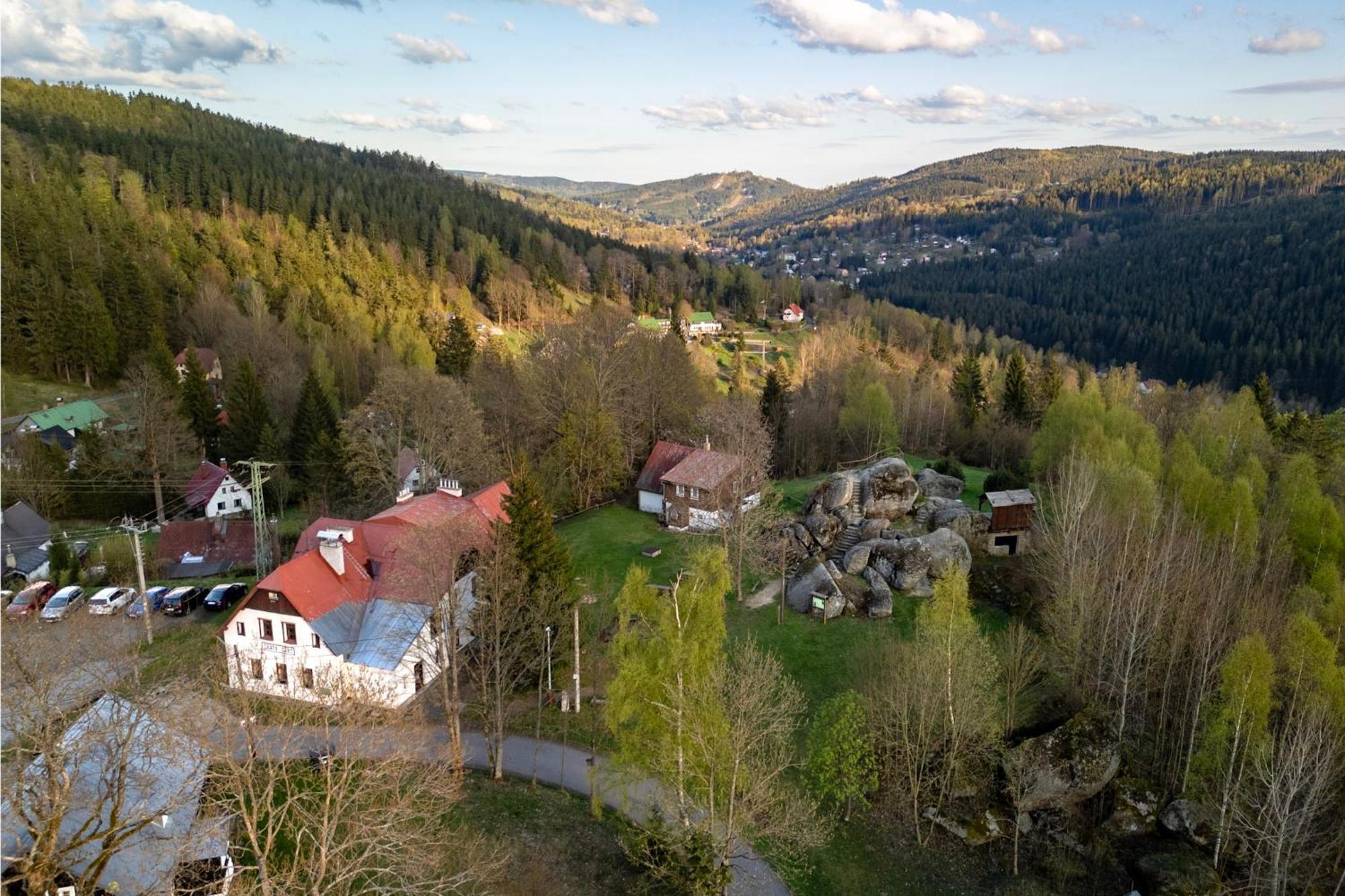 Chata Cert Josefův Důl Exteriér fotografie